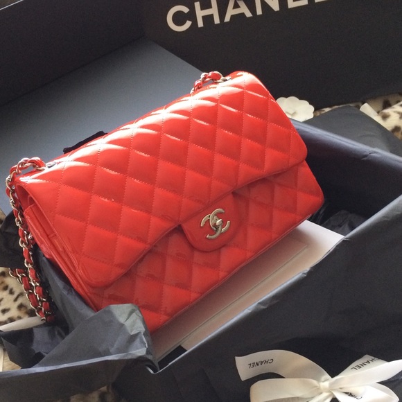 CHANEL Handbags - Rare Patent Leather✨CHANEL✨ Classic Lambskin Bag